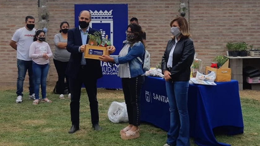 Lanzamiento del Ciclo de Capacitaciones "Pro-Huerta Joven"