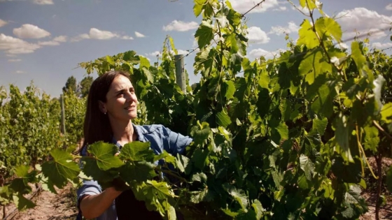 Jimena Castañeda, reconocida entre las líderes globales de la industria del vino