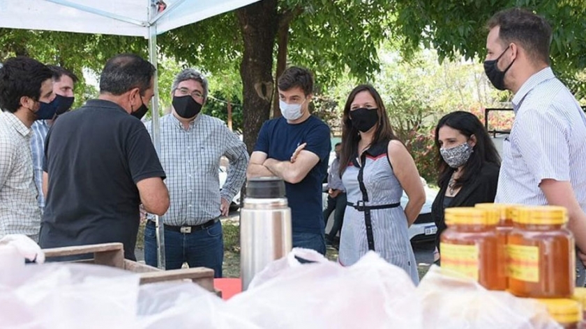 El ministro Javier Rodríguez participó de una nueva jornada de Mercados Bonaerenses en Morón