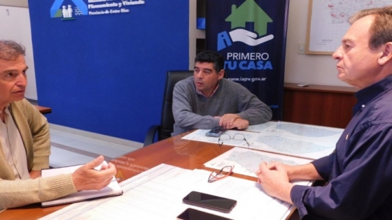 Se trabaja en más de 100 viviendas para el departamento La Paz