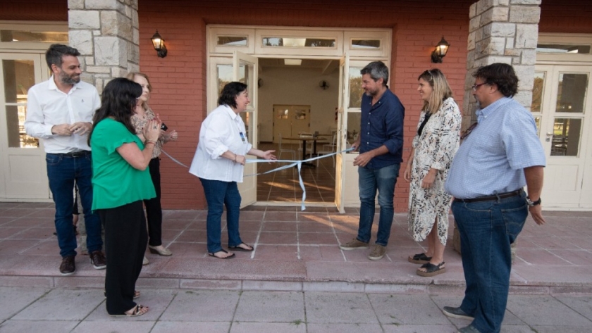 Lammens encabezó la reapertura del Hotel 7 de la Unidad Turística Chapadmalal