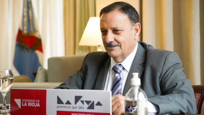 Ricardo Quintela: "Me comprometo a poner a La Rioja en un mejor lugar con más y mejores oportunidades desde los lugares centrales hasta los más recónditos"