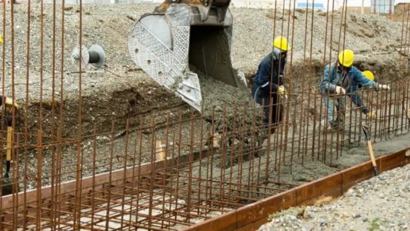 Esta en marcha la obra de la nueva planta de pretratamiento cloacal de Río Grande