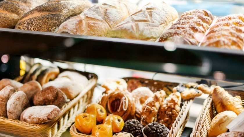 Beneficio a espacios de servicios alimentarios sociales con productos de "Panaderías Comunitarias" en La Esperanza