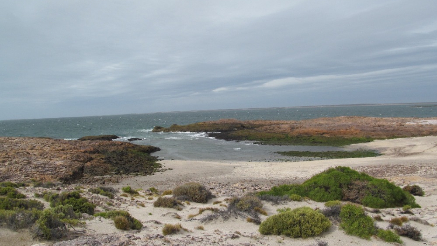 Punta Médanos se afianza como la escapada elegida del Carnaval para huir de las multitudes
