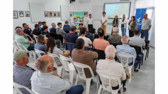 Productores pampeanos participaron en una jornada técnica para mejorar el manejo de pasturas