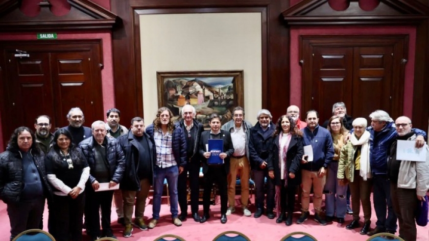 *Kicillof y Correa* recibieron a la conducción nacional de la CTA autónoma