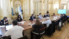Reunión de Cafiero, Lammens y Vizzotti con asesores del comité de expertos