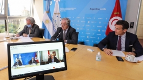 El canciller Solá mantuvo una videoconferencia con su par de Túnez, Othman Jerandi