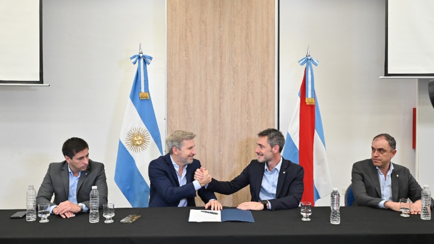 Frigerio firmó acuerdos con el CFI para impulsar inversión