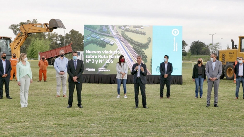Meoni anunció 2 viaductos en Cañuelas: "Son obras necesarias que permitirán mejorar la frecuencia del tren"