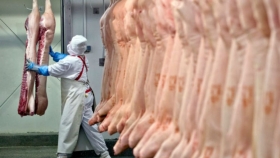 El gremio de la carne cierra el 2021 con un bono de $20.000