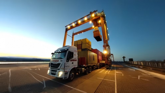 Innovaciones en el transporte de cargas desde el Puerto La Plata optimizan costos y tiempos