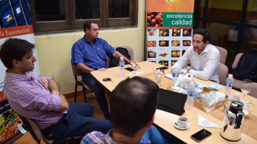 Buscan alternativas para una mayor expansión y desarrollo de la cadena citrícola