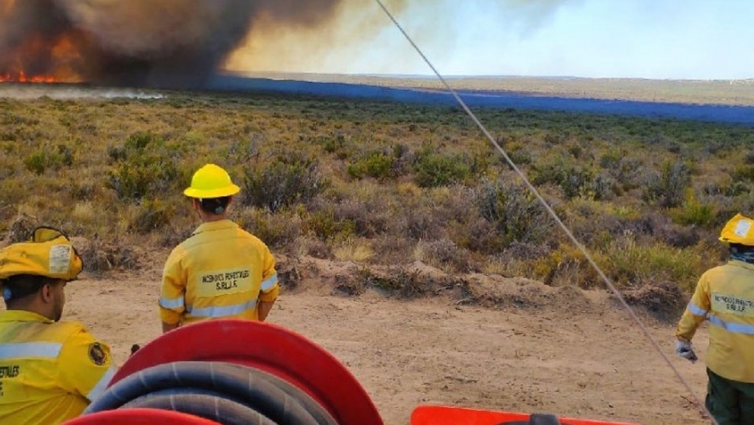 Se invertirán U$S 1.400.000 para fortalecer el riego de Valcheta y prevenir incendios de campos
