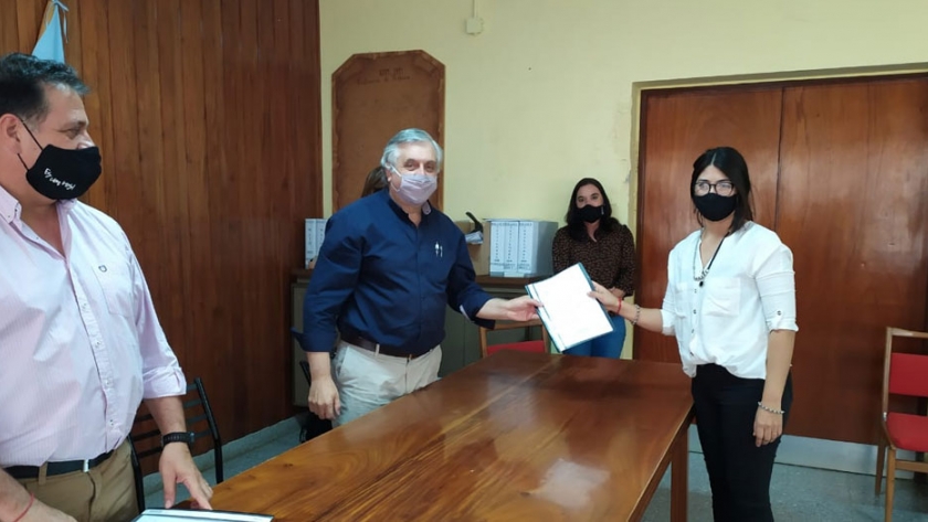 Se entregaron créditos de Desarrollo Productivo en Uriburu