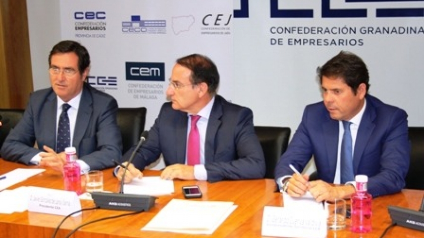 Consejo Tributario: Se reúne el Comité Ejecutivo, con presencia de organismos nacionales