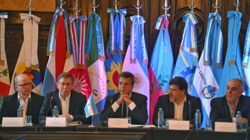 El ministro Cavaco participó junto a Massa y Bahillo del Consejo Federal Agropecuario