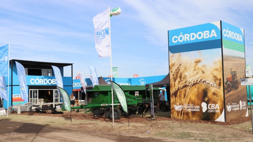 Más de 100 solicitudes de créditos para compra de maquinaria agrícola durante la Expoagro 2023