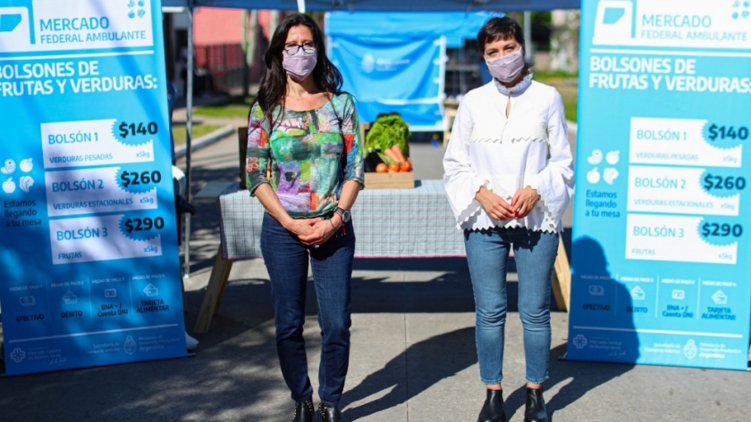 Paula Español inauguró el Mercado Federal Ambulante