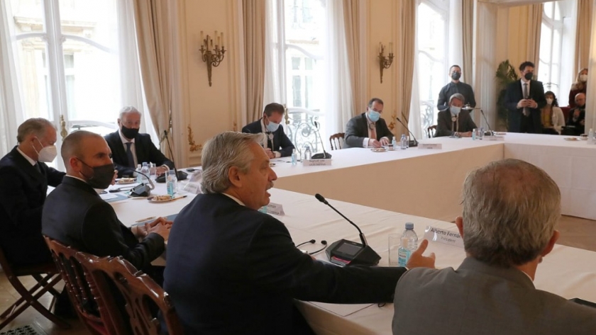 Macron a Alberto Fernández: “Sé cuáles son los esfuerzos que desempeña, señor Presidente. Francia está a su lado”