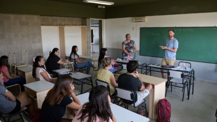 Empieza la cursada de nuevas carreras universitarias en ocho municipios bonaerenses