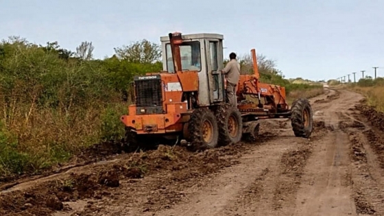 Se intensifican las tareas de mantenimiento de la red vial del departamento Villaguay