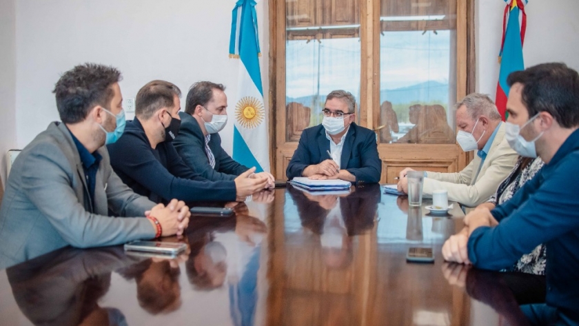 Raúl se reunió con socios de Neutrón para instalar Innova Space en Catamarca