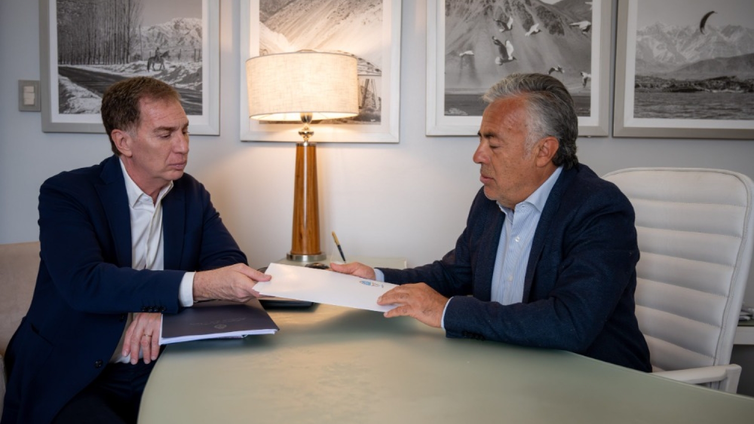 Mendoza impulsa ante Nación la concreción de rutas estratégicas y consolida el avance del Metrotranvía