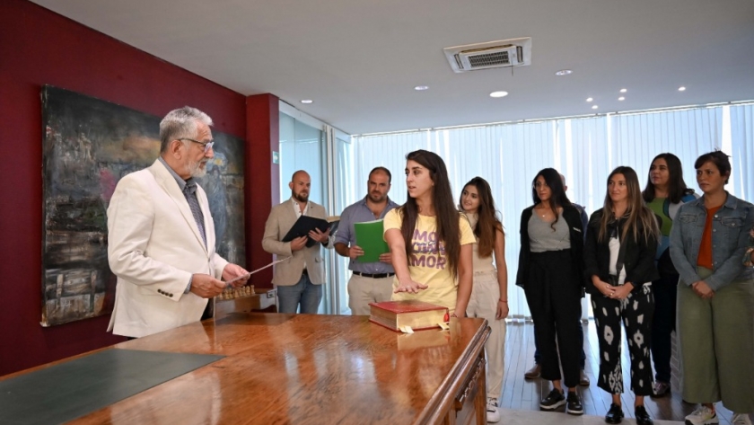 El gobernador tomó juramento a la nueva secretaria de la Mujer, Diversidad e Igualdad