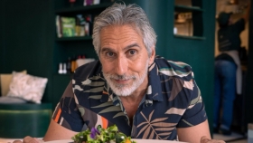 Juan Miceli abrió un café botánico en Retiro y propone una experiencia verde en plena ciudad