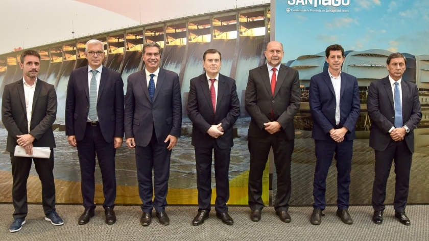 Julián Domínguez planteó que 