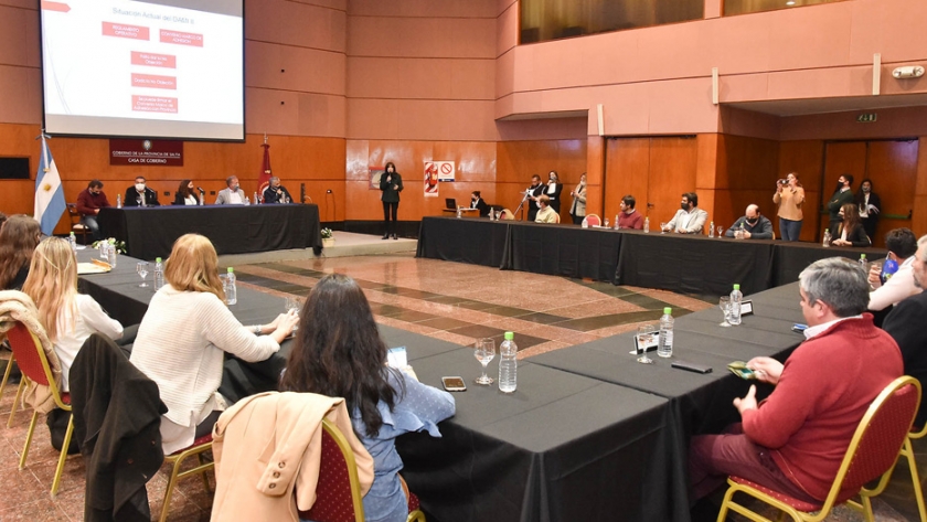Proyectan obras para el desarrollo de localidades del área metropolitana