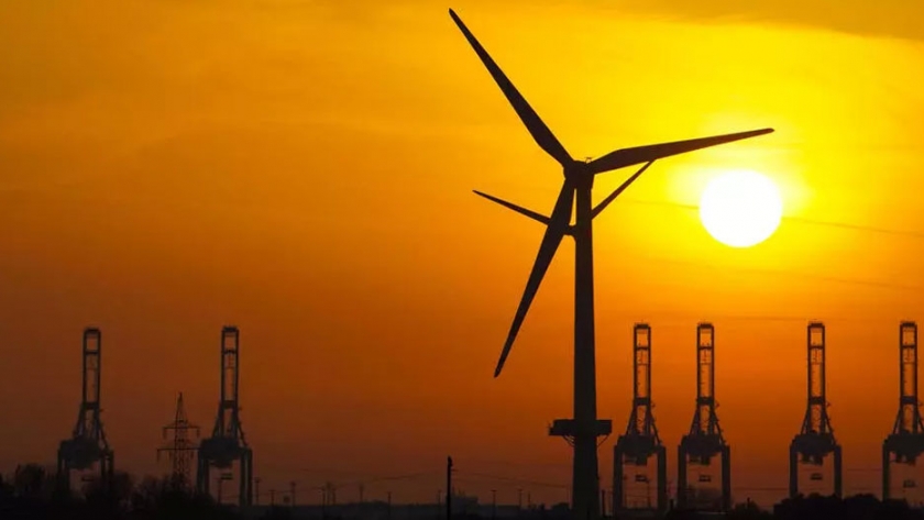 Covid frena el crecimiento en el rezagado sector de las energías renovables en Francia