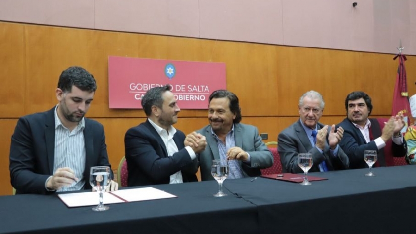 Sáenz firmó un convenio para financiar obras en los Parques Nacionales por US$ 5,5 millones