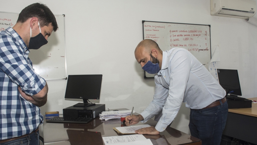 Finalizó el proceso de adquisición de biodigestores para escuelas técnicas y agropecuarias bonaerenses