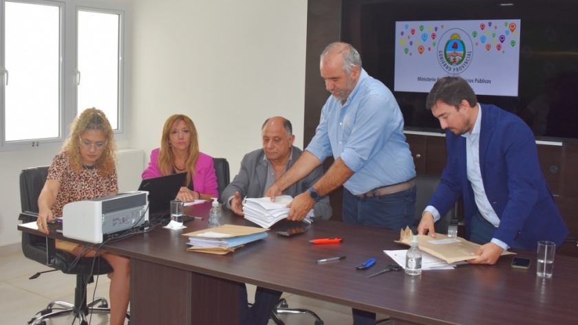 Licitaron la Construcción de pluvial y rehabilitación de calzada de la avenida Frondizi