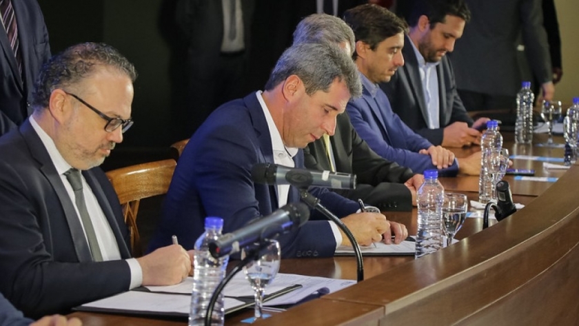 Uñac y Kulfas anunciaron herramientas de financiamiento por 3.500 millones de pesos