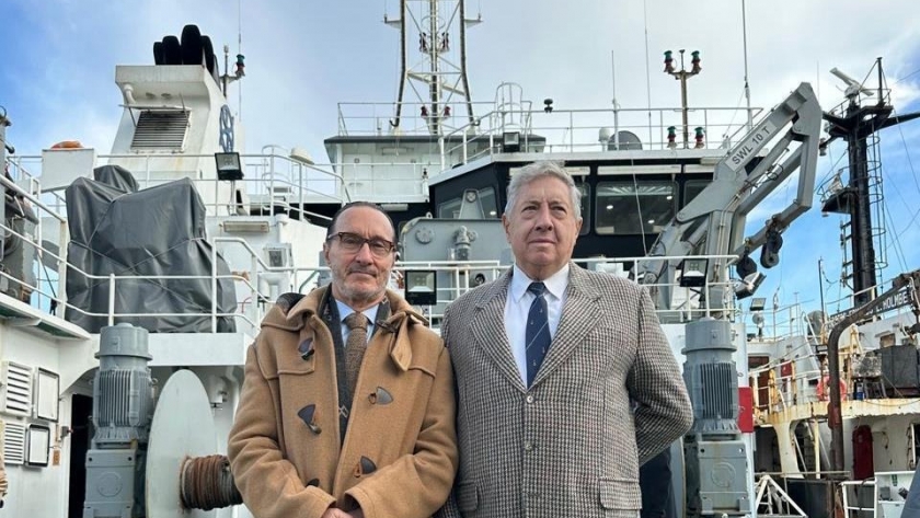 Participación de la Cancillería en el recibimiento del Buque “Víctor Angelescu” luego de una nueva Campaña Binacional de Monitoreo Ambiental y del Plancton