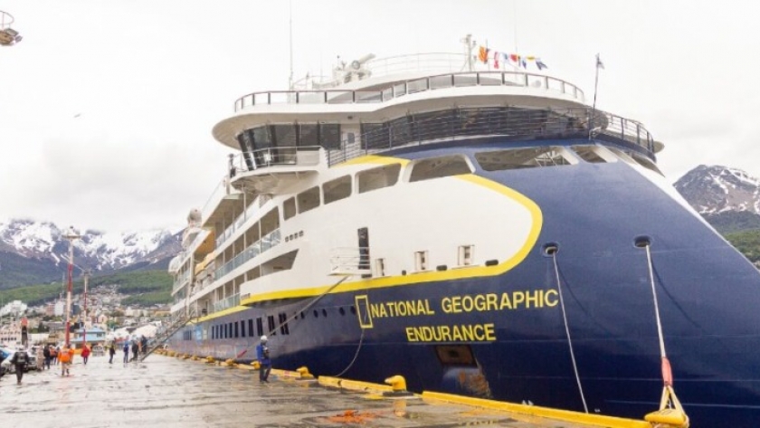 “Es un orgullo abrir la temporada de cruceros en Ushuaia y que sea hacia nuestra Antártida Argentina”