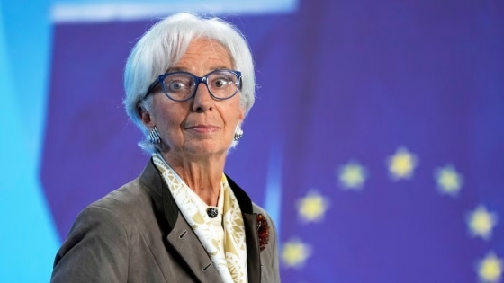 Europa esquiva el golpe arancelario de Trump con estrategia moderada y euro fuerte