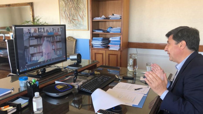 El ministro Arroyo se reunió con trabajadoras y trabajadores de Desarrollo Social