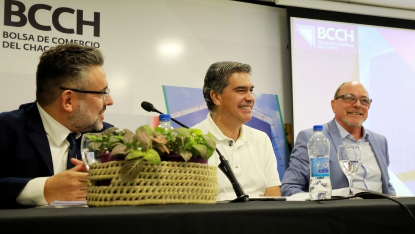 Capitanich destacó el trabajo de la bolsa de comercio para “seguir potenciando el crecimiento productivo de la provincia”