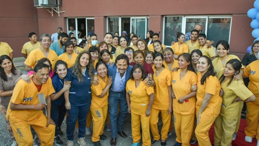 Por el 10° aniversario del hospital Papa Francisco se habilitó un nuevo tomógrafo