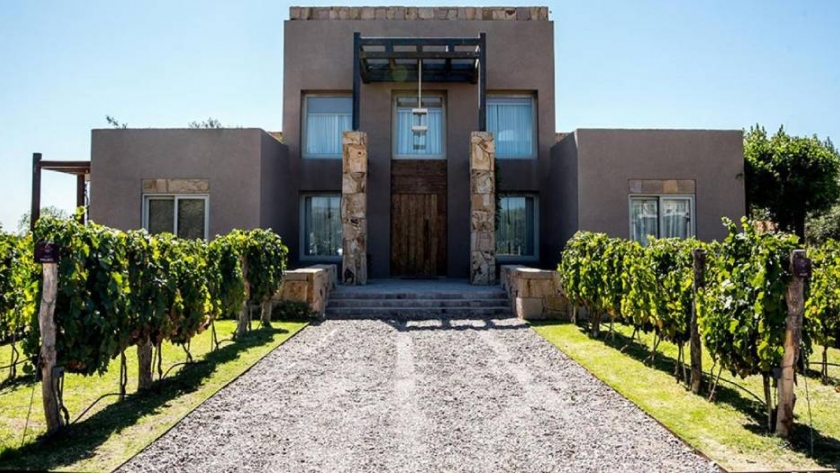 Rosell Boher Lodge: un espacio que conjuga el turismo y el buen vino argentino