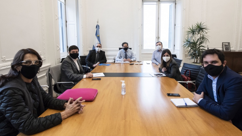 Bienes del Estado: El Gobierno armó un "Gabinete de Tierras" para avanzar con el nuevo Plan PROCREAR, fomentar el desarrollo agropecuario y promover nuevos parques industriales en todo el país