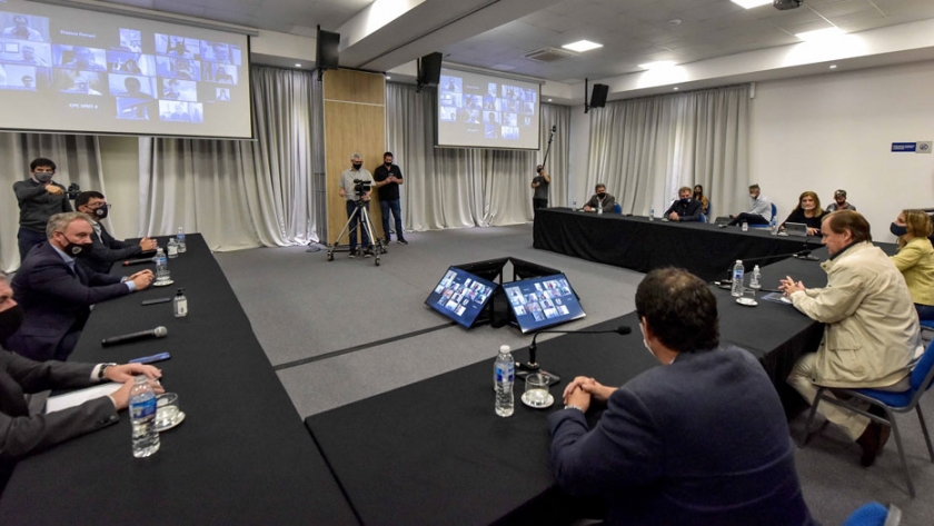Bordet trabajó una agenda abierta con intendentes de Cambiemos