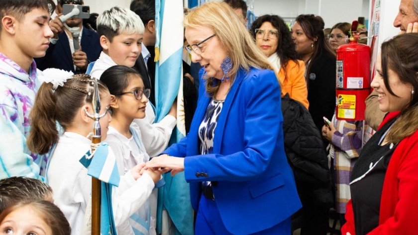 Alicia reinauguró el antiguo edificio del Consejo Provincial de EducaciónFoto: AMA Santa Cruz