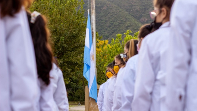 El gobernador Raúl Jalil inaugurará el ciclo lectivo en Capayán