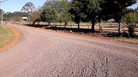 La Provincia avanza con el mejoramiento de caminos rurales, fundamentales para el desarrollo del campo correntino